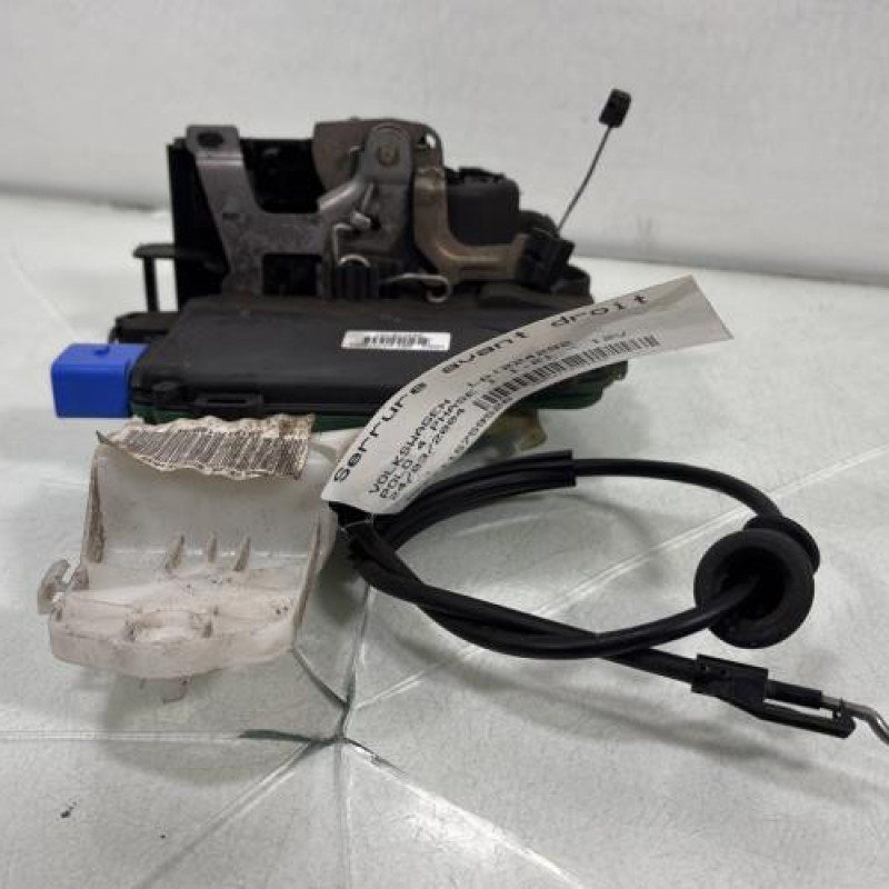 Serrure avant droit VOLKSWAGEN POLO 4 Photo n°3