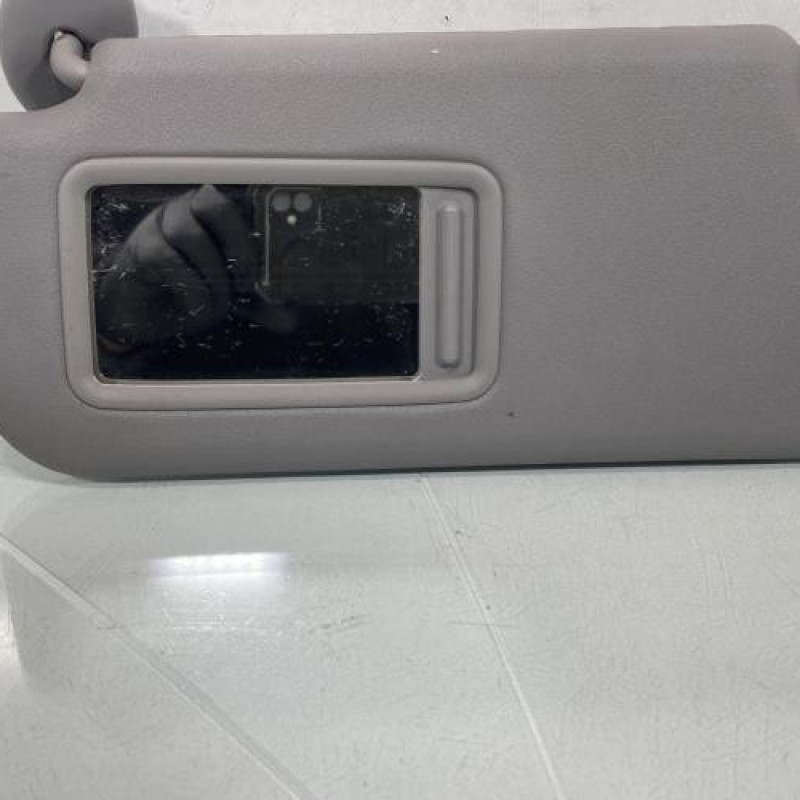 Pare soleil gauche TOYOTA YARIS 2 Photo n°2