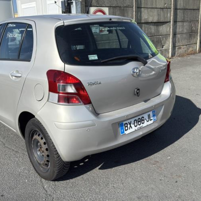 Pare soleil gauche TOYOTA YARIS 2 Photo n°8