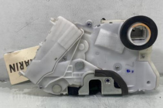Serrure avant droit TOYOTA YARIS 2