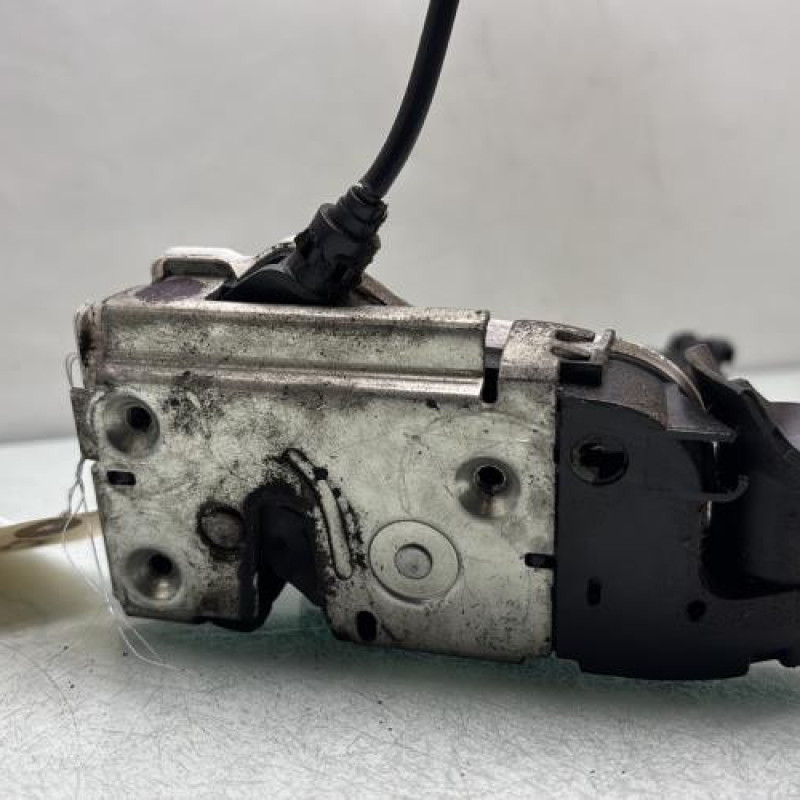 Serrure avant gauche RENAULT TWINGO 2 Photo n°1