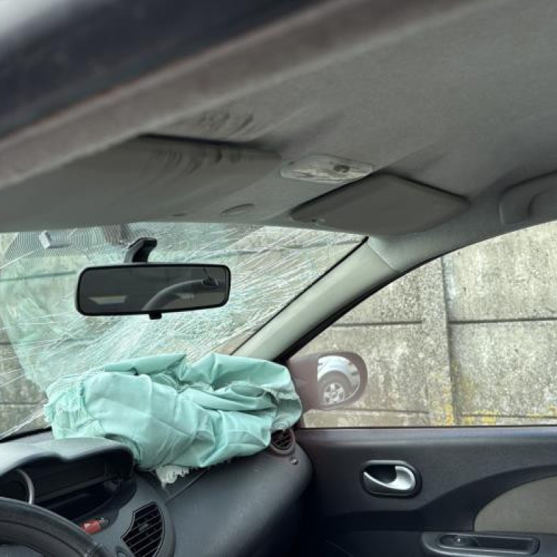 Serrure avant gauche RENAULT TWINGO 2 Photo n°19