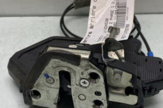 Serrure arriere droit TOYOTA COROLLA VERSO 2 Photo n°1