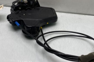 Serrure arriere droit TOYOTA COROLLA VERSO 2