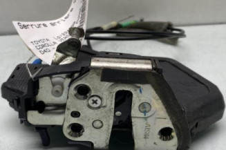 Serrure arriere gauche TOYOTA COROLLA VERSO 2 Photo n°1