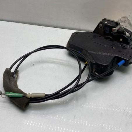 Serrure arriere gauche TOYOTA COROLLA VERSO 2