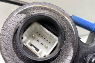 Serrure arriere gauche TOYOTA COROLLA VERSO 2