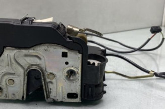 Serrure avant gauche MERCEDES CLASSE E 211 Photo n°1