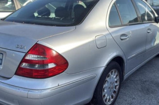 Serrure avant gauche MERCEDES CLASSE E 211