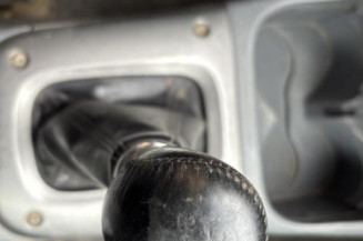 Serrure avant droit TOYOTA RAV4 2