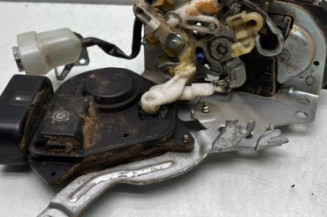 Serrure de coffre TOYOTA RAV4 2