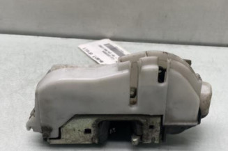 Serrure avant droit VOLKSWAGEN GOLF 3