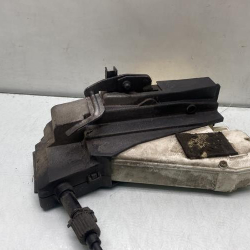 Serrure arriere gauche SEAT ALHAMBRA 1 Photo n°2