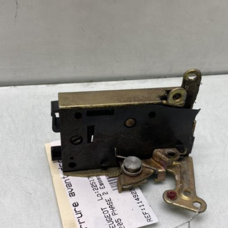 Serrure avant droit PEUGEOT 205