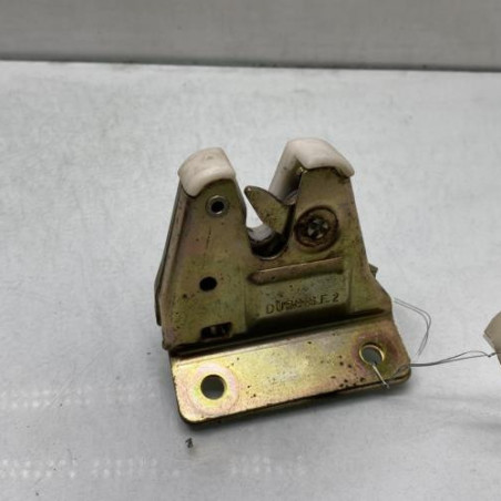 Serrure de coffre PEUGEOT 205
