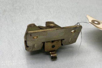 Serrure de coffre PEUGEOT 205