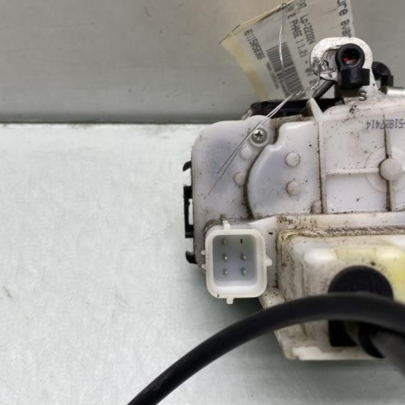 Serrure avant gauche FIAT 500 2 Photo n°4