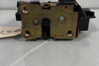 Serrure avant gauche RENAULT LAGUNA 1