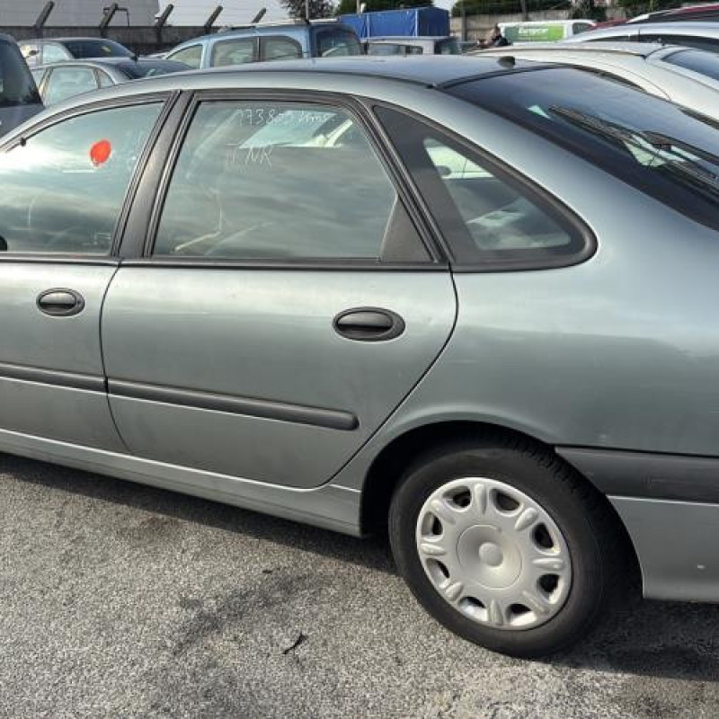 Serrure avant gauche RENAULT LAGUNA 1 Photo n°10