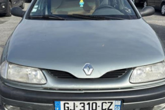 Serrure avant gauche RENAULT LAGUNA 1