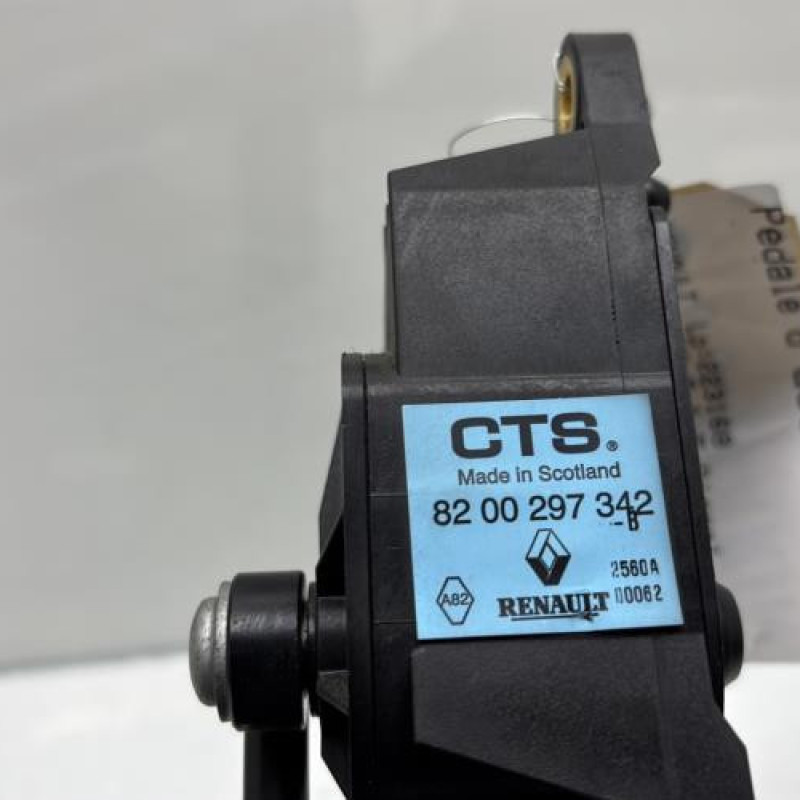 Pedale d'accelerateur RENAULT CLIO 3 Photo n°5