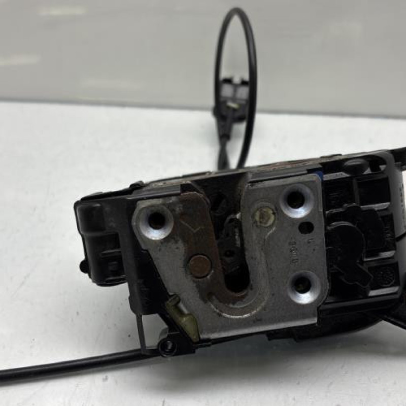 Serrure arriere gauche RENAULT CLIO 3 Photo n°8