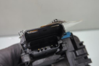 Serrure arriere droit PEUGEOT 207