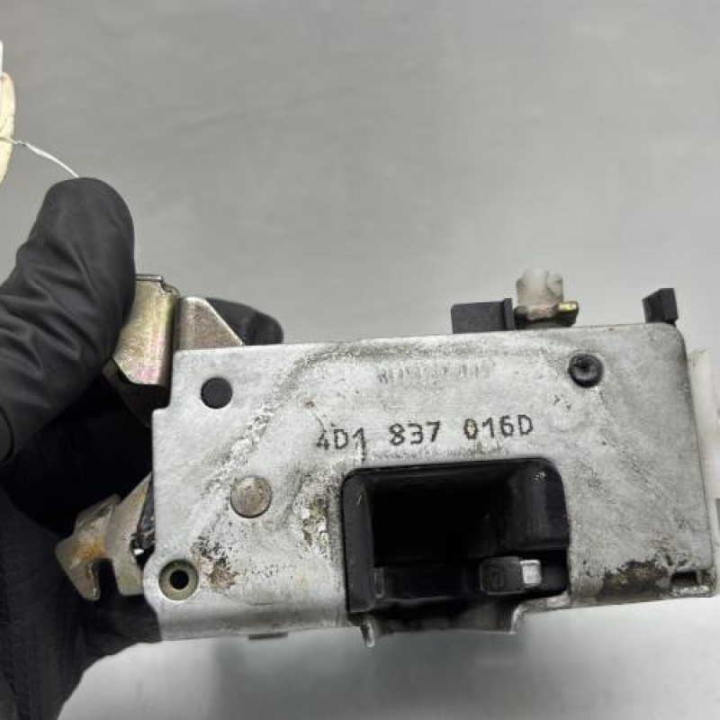 Serrure avant droit AUDI A4 1 Photo n°5