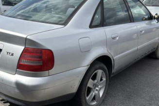 Serrure avant droit AUDI A4 1
