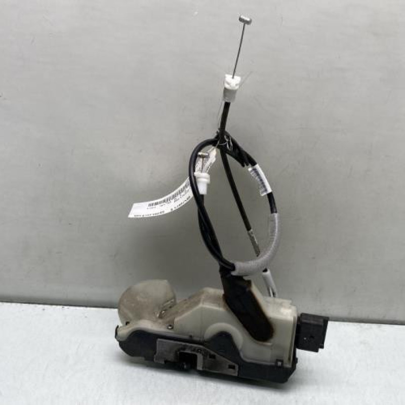 Serrure avant gauche PEUGEOT 2008 1 Photo n°3