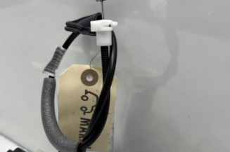 Serrure avant gauche PEUGEOT 208 1