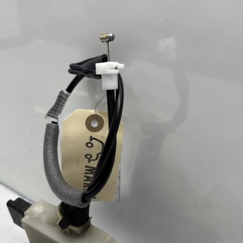 Serrure avant gauche PEUGEOT 208 1 Photo n°4