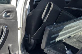 Serrure avant gauche PEUGEOT 208 1