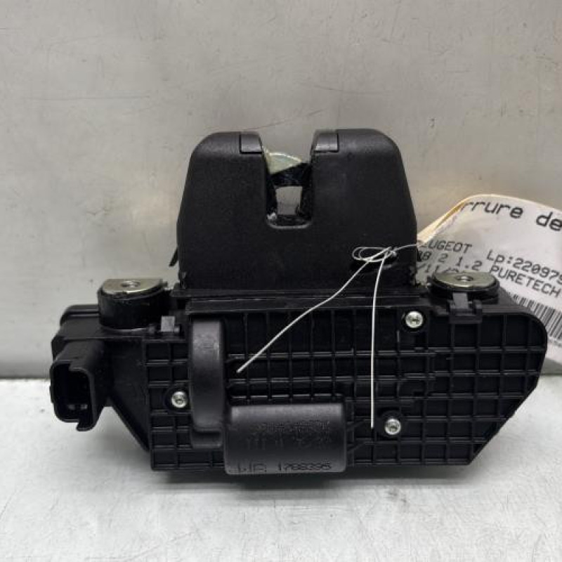 Serrure de coffre PEUGEOT 208 2 Photo n°1