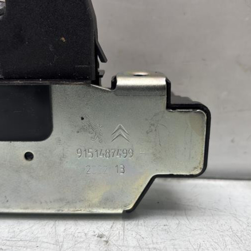 Serrure de coffre PEUGEOT 208 2 Photo n°4