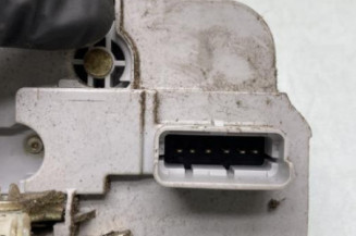 Serrure avant droit CITROEN BERLINGO 1