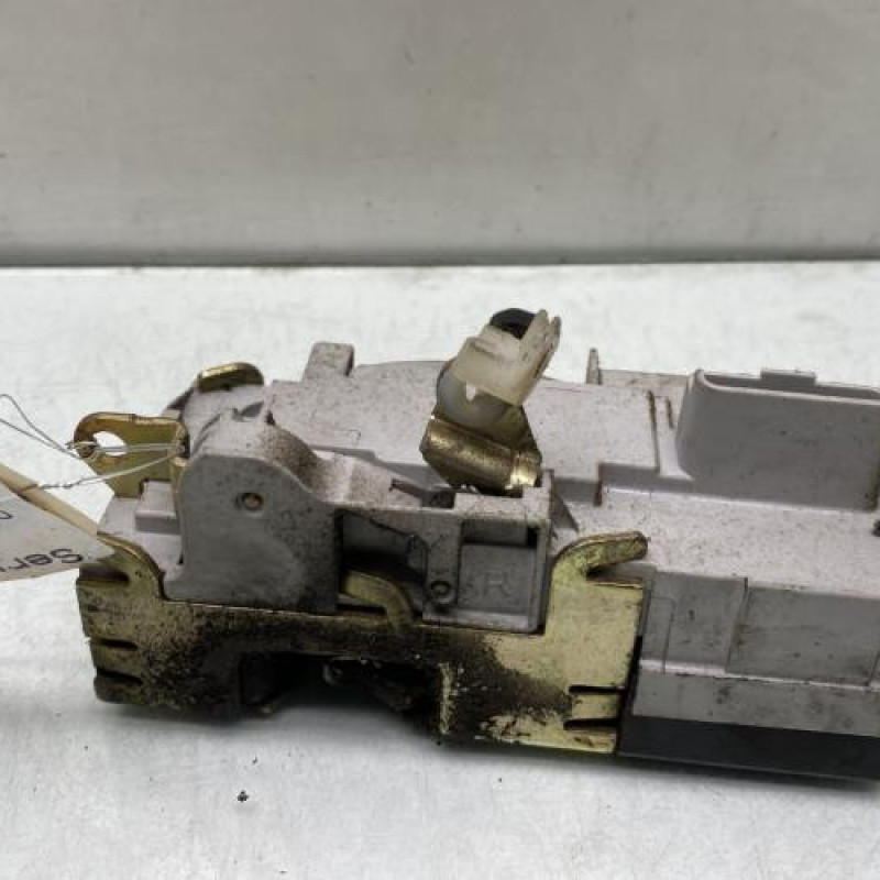 Serrure avant droit CITROEN BERLINGO 1 Photo n°4