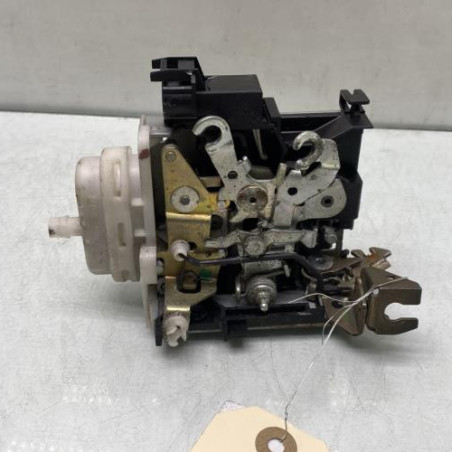 Serrure avant gauche AUDI A4 1