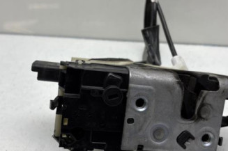 Serrure avant droit PEUGEOT 208 1