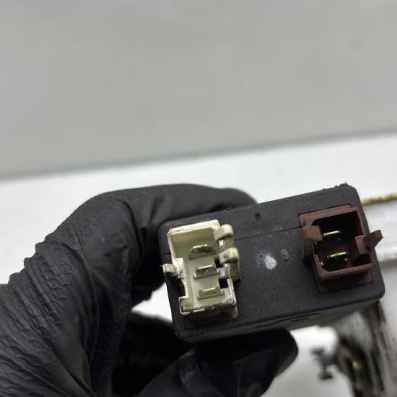 Serrure avant droit CITROEN SAXO Photo n°2