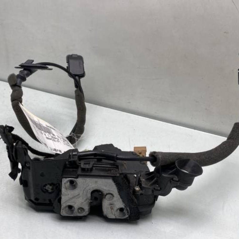 Serrure avant gauche RENAULT CAPTUR 1 Photo n°1