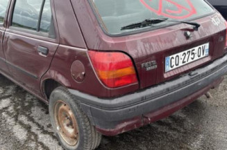 Serrure avant droit FORD FIESTA 3