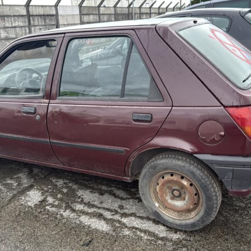 Serrure avant droit FORD FIESTA 3 Photo n°11