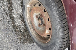 Serrure avant droit FORD FIESTA 3