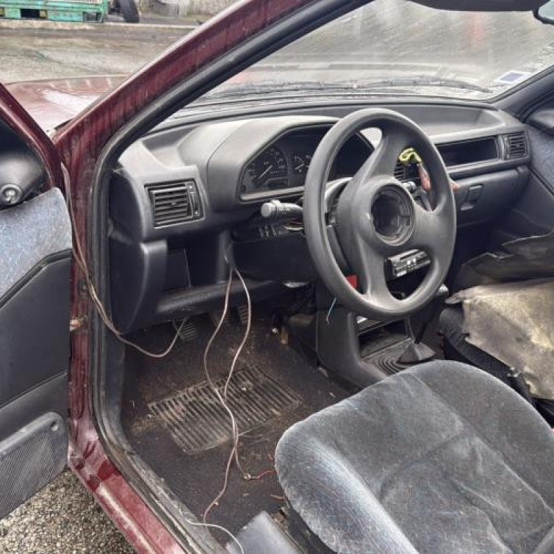 Serrure avant droit FORD FIESTA 3 Photo n°16