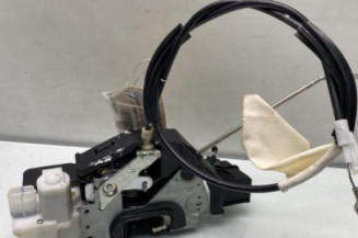 Serrure avant droit VOLKSWAGEN FOX