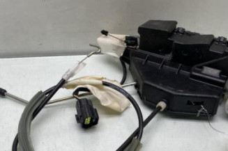 Serrure avant gauche VOLKSWAGEN FOX