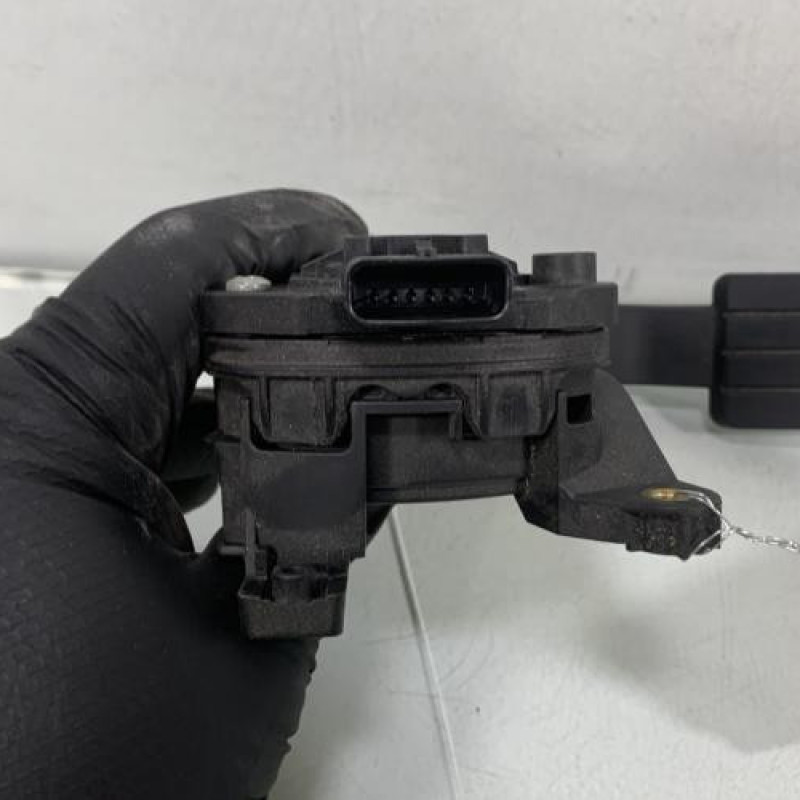 Pedale d'accelerateur DACIA DUSTER 1 Photo n°4