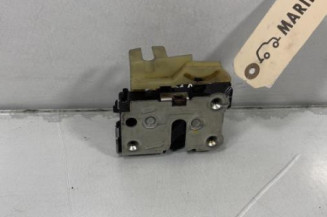 Serrure avant droit DACIA DUSTER 1 Photo n°1