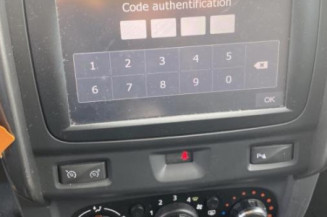 Serrure avant gauche DACIA DUSTER 1